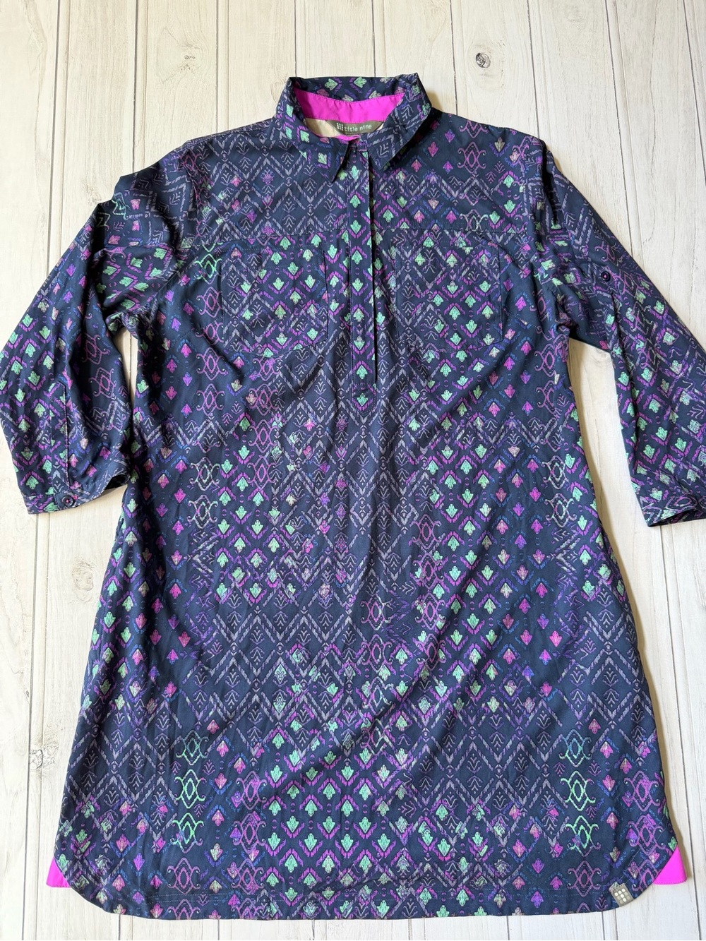 Title Nine blue geometric Adventurista performance utility shirt dress Large
